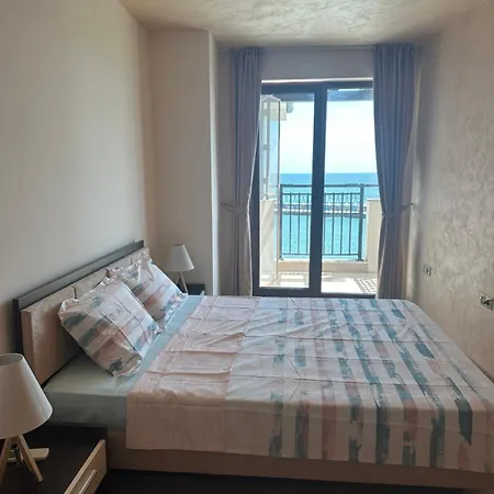 Apartment Casa Del Mar
